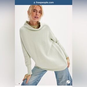 Free People Ottoman slouch tunic mock neck light grey sweater size medium